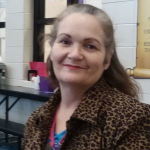 Meet your Posher, Gloria